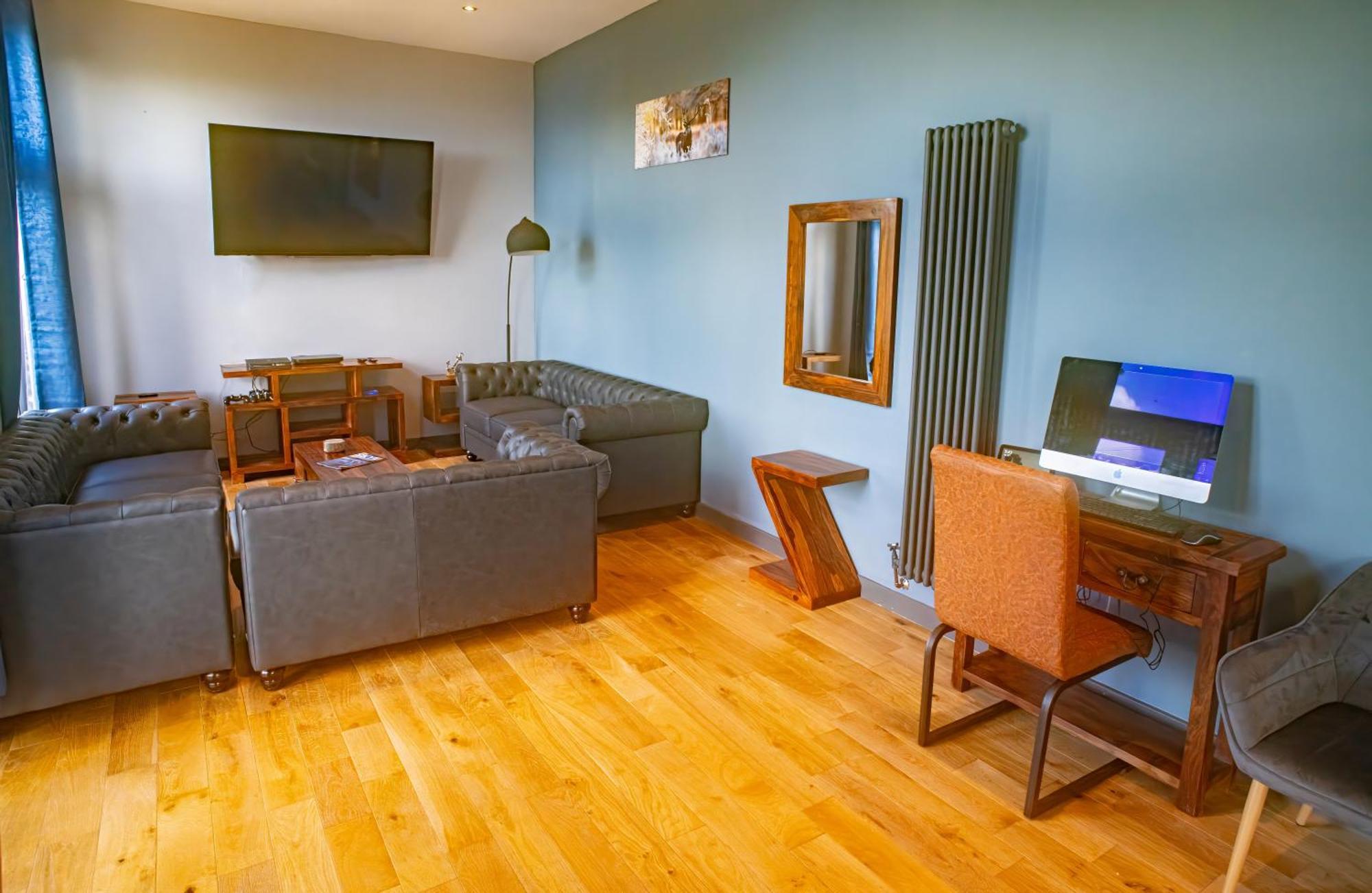 Luxury 4 Bedroom Cottage With Stunning Views Near Fairy Pools! Carbost  Extérieur photo